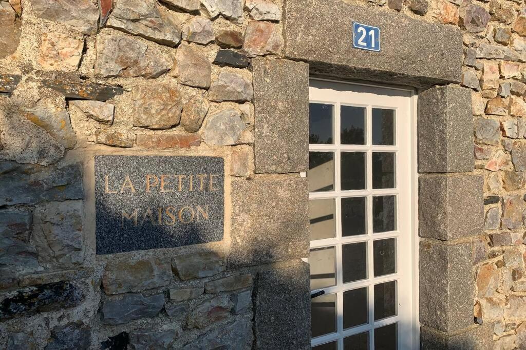 Sciotot - Bord De Mer - La Petite Maison Les Pieux Exterior foto