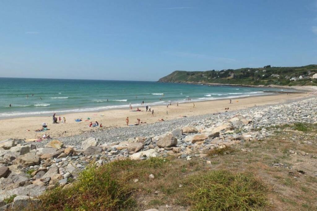 Sciotot - Bord De Mer - La Petite Maison Les Pieux Exterior foto