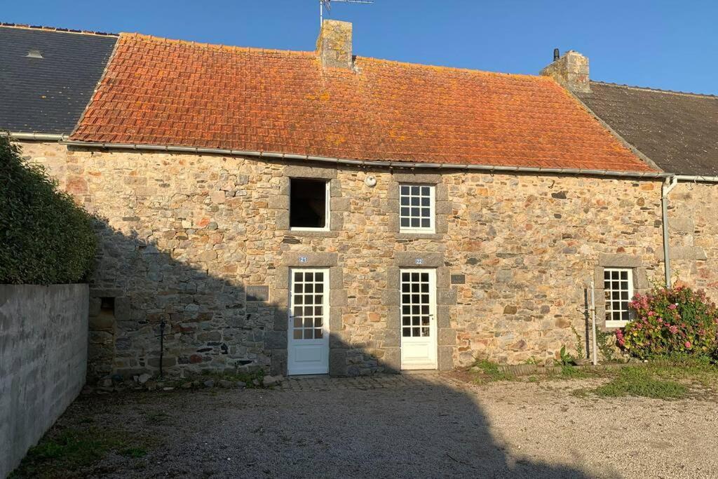 Sciotot - Bord De Mer - La Petite Maison Les Pieux Exterior foto