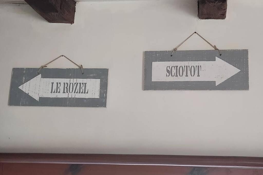 Sciotot - Bord De Mer - La Petite Maison Les Pieux Exterior foto